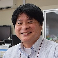 赤嶺雄一郎